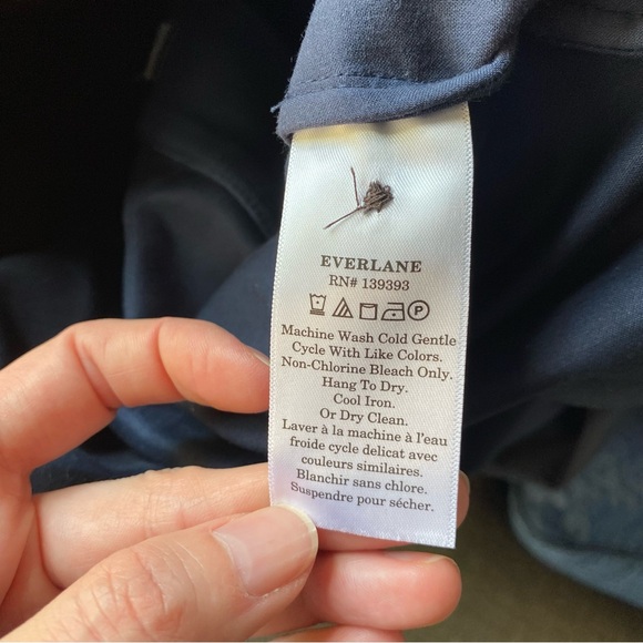 NWOT EVERLANE Navy BlueButton Front A-Line Skirt size 2 - Picture 8 of 9